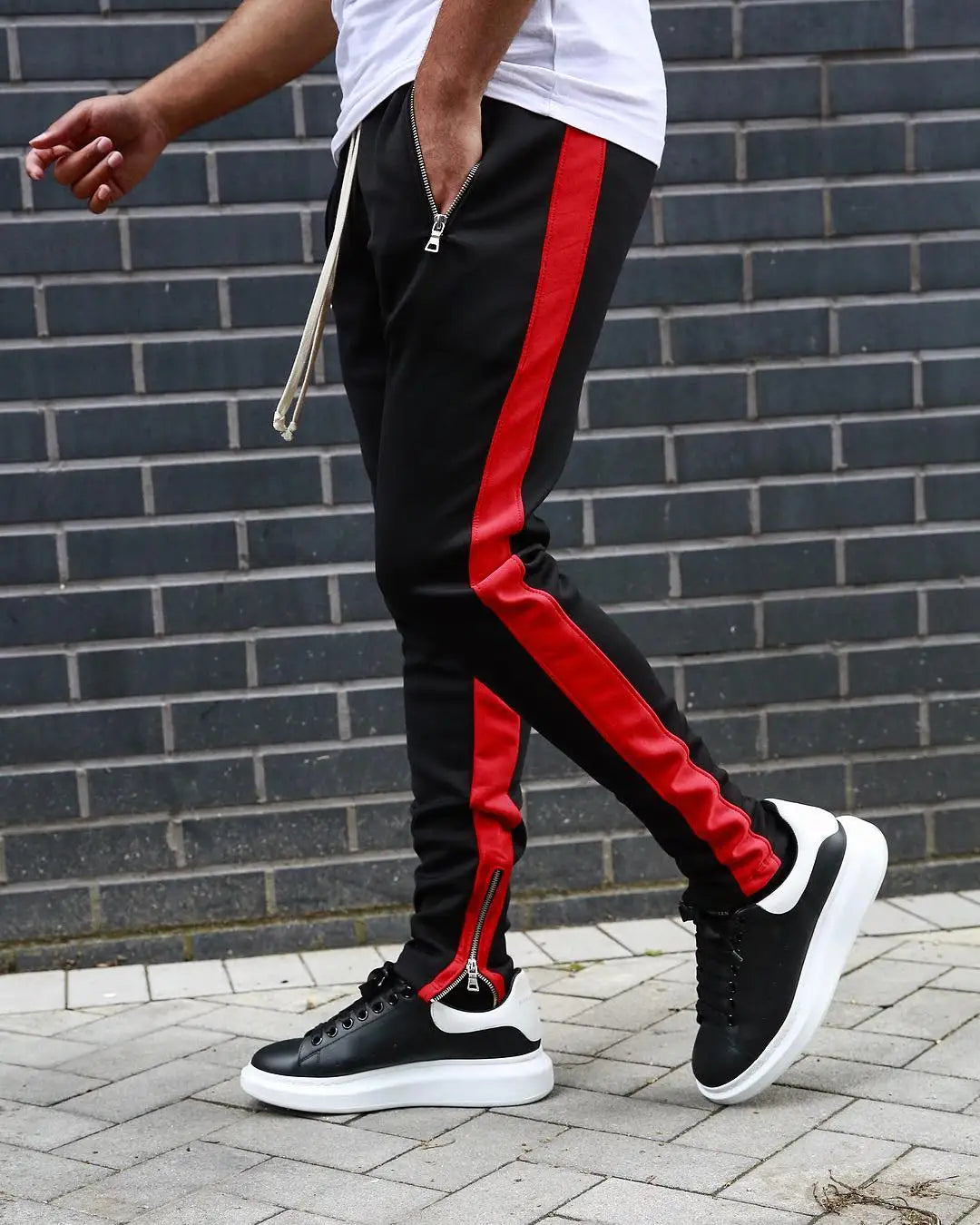 Mens Joggers Casual Pants Fitness Men Sportswear Tracksuit Bottoms Skinny Sweatpants Trousers Black Gyms Jogger Track Pants